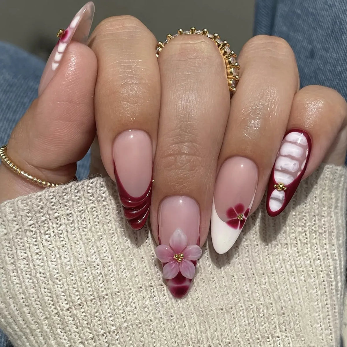 White French Lace Press-On Nails – Bow, Flower & Pearl 24-Piece