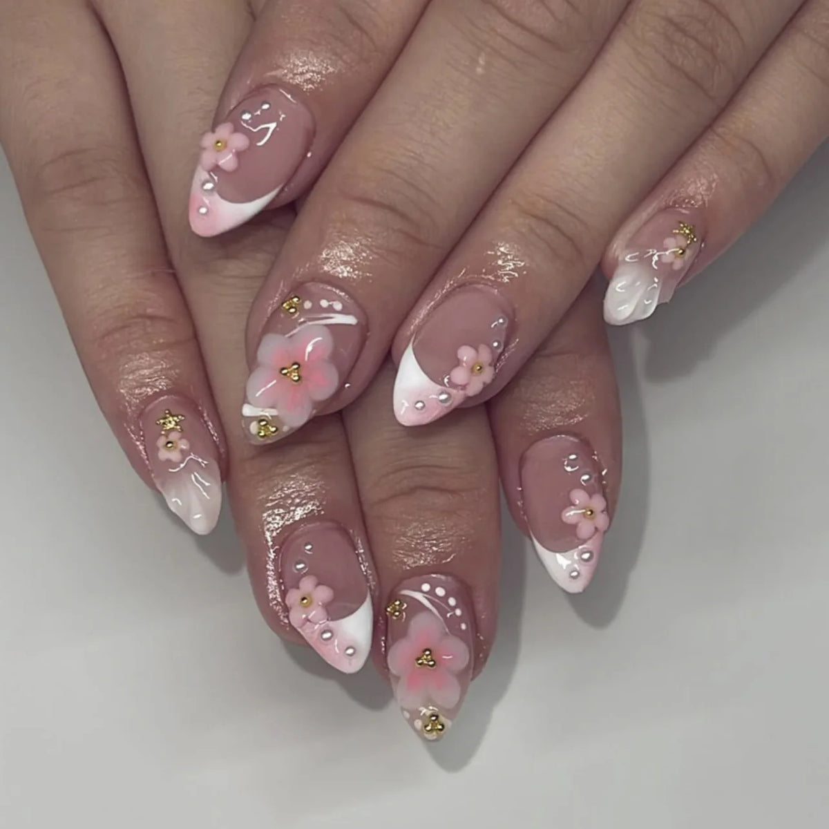 24-Piece Short Almond Pink Smudge Press-On Nails – 3D Flower & Pearl