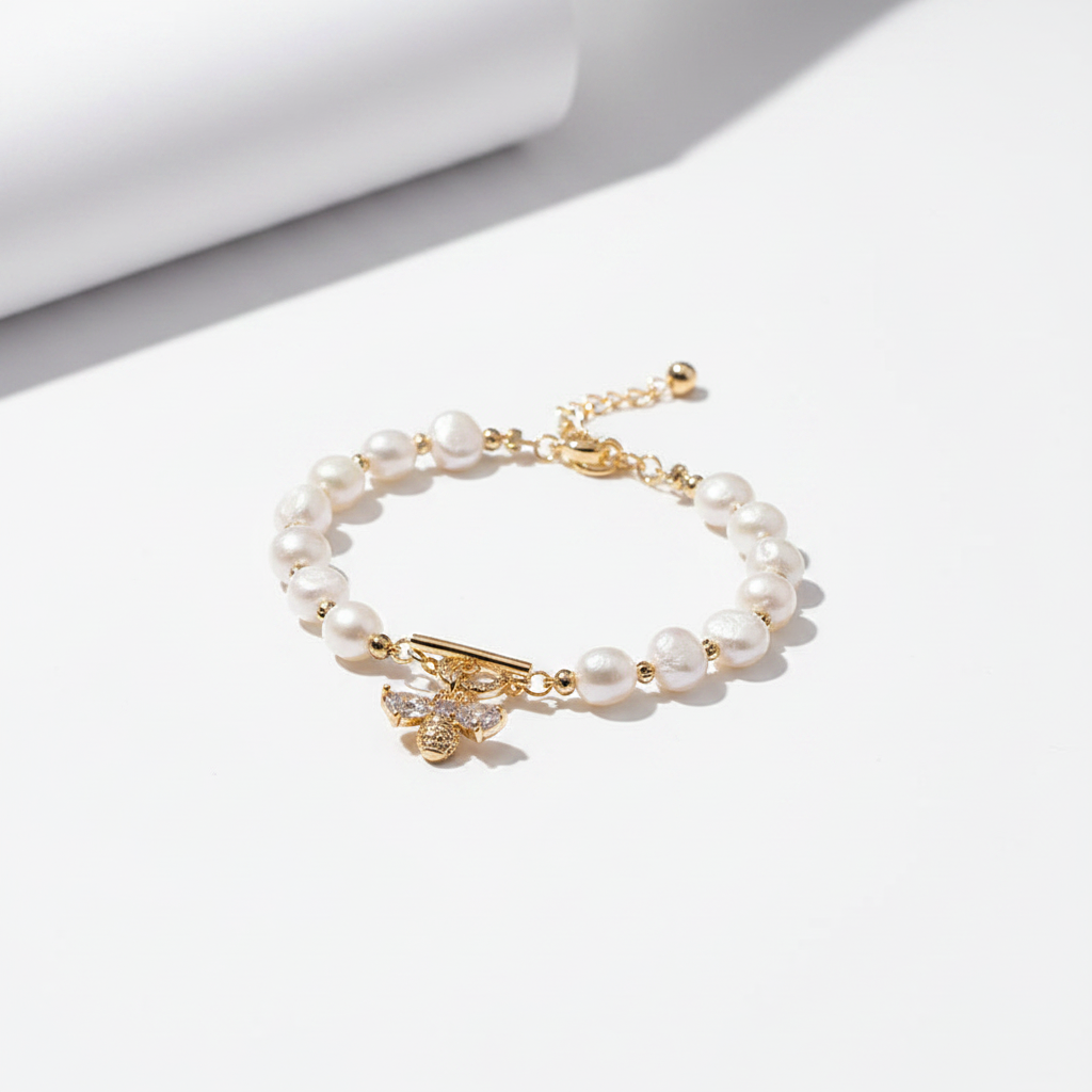 Natural Freshwater Pearl Honeybee Bracelet