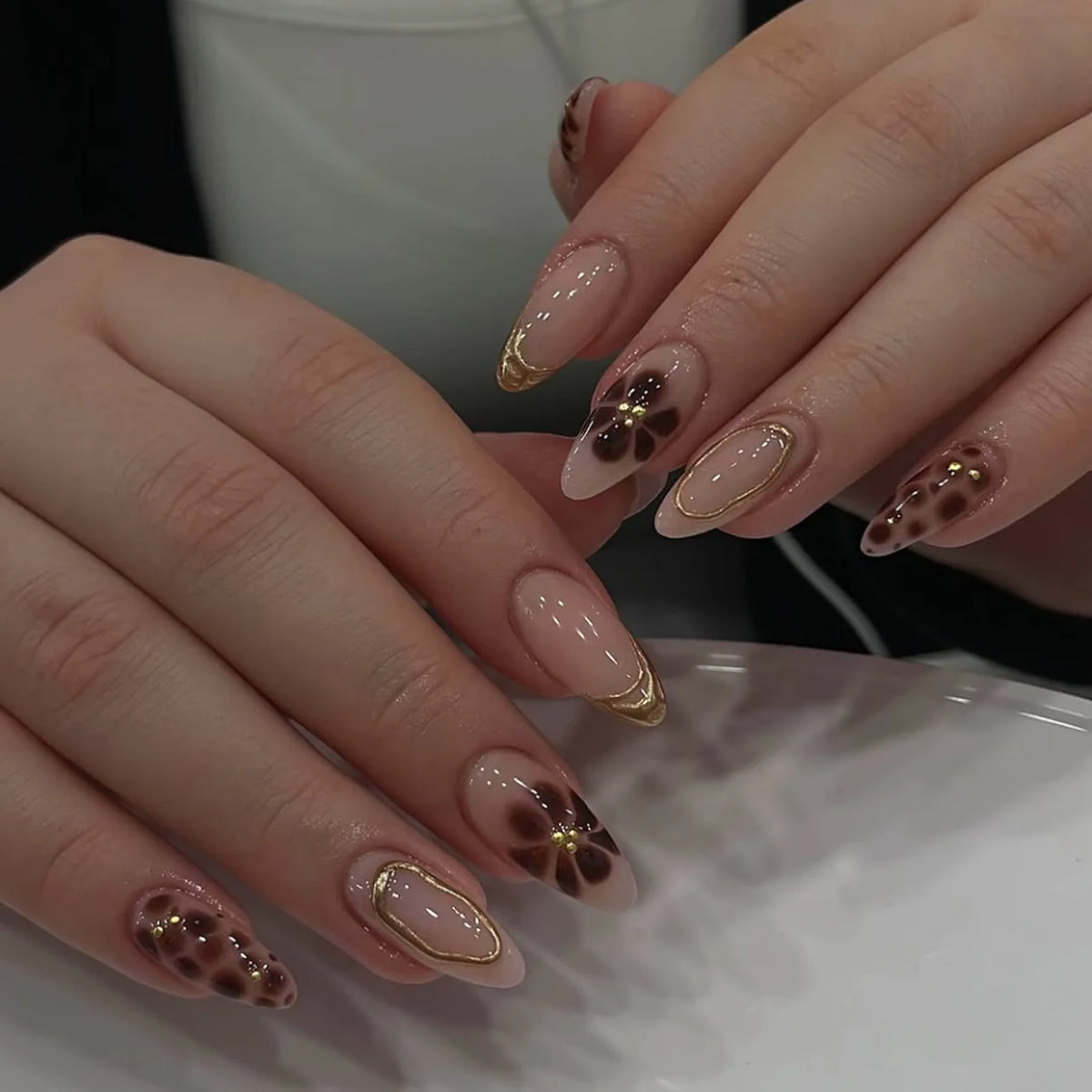 24-Piece Short Almond Pink Smudge Press-On Nails – 3D Flower & Pearl