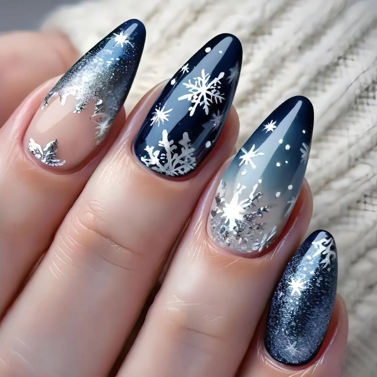 Christmas Theme - Red Glitter Leaf Press-On Nails — 24-Pieces